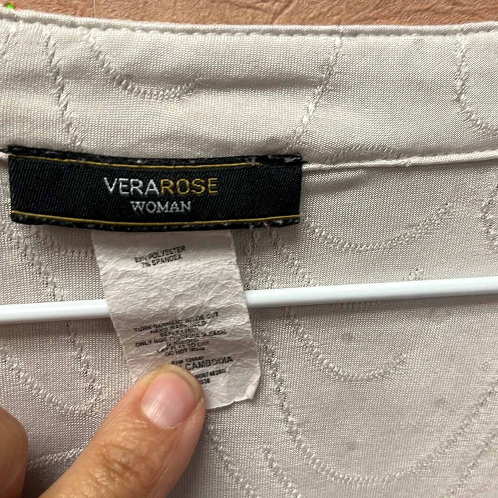 Elegant Cream Women's Top VeraRose - Picture 3 of 5